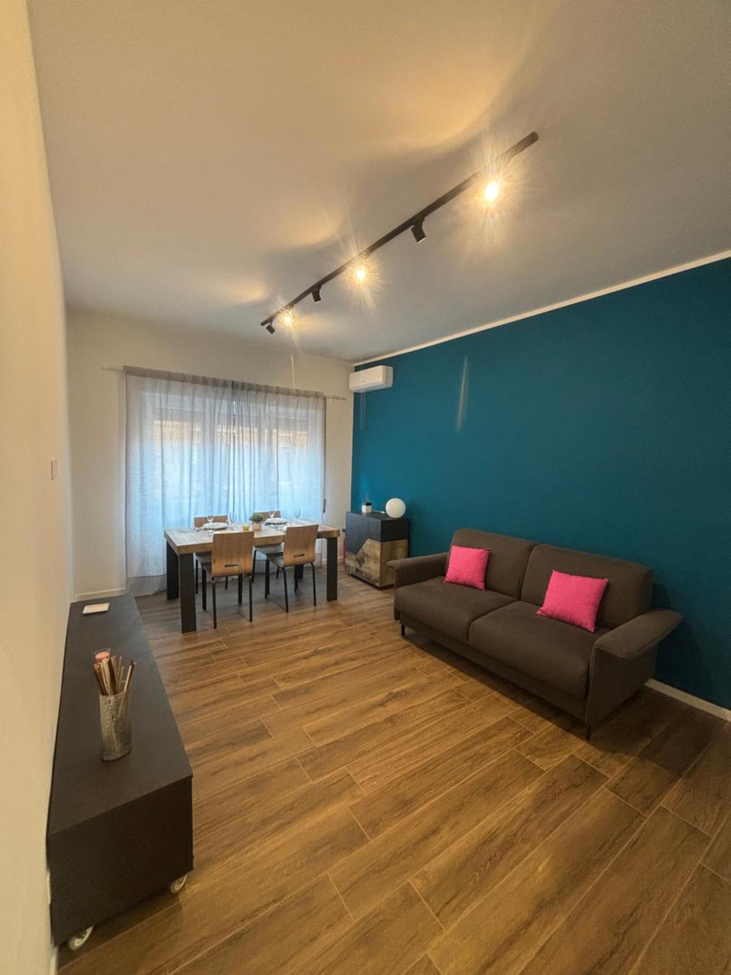 My Rhome 2 Apartment *